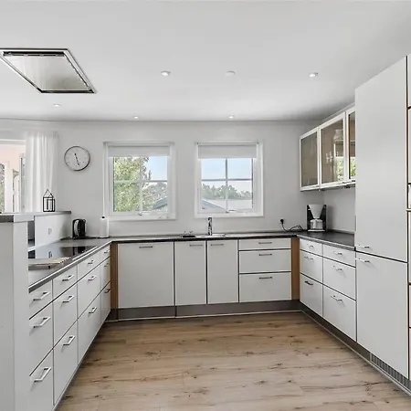 Holiday home 1460-aakirkeby-holsteroddevej-3 Vester Somarken
